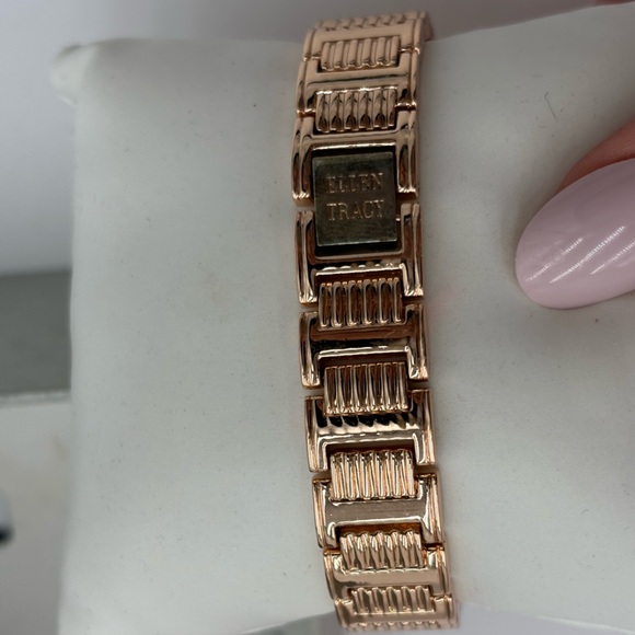 ELLEN TRACY Rose Gold Bracelet Watch, With Box - Picture 4 of 7